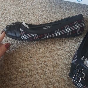 tory klein Shoes - REPOSH! cute flats! tory klein Shoes - REPOSH! cute flats!